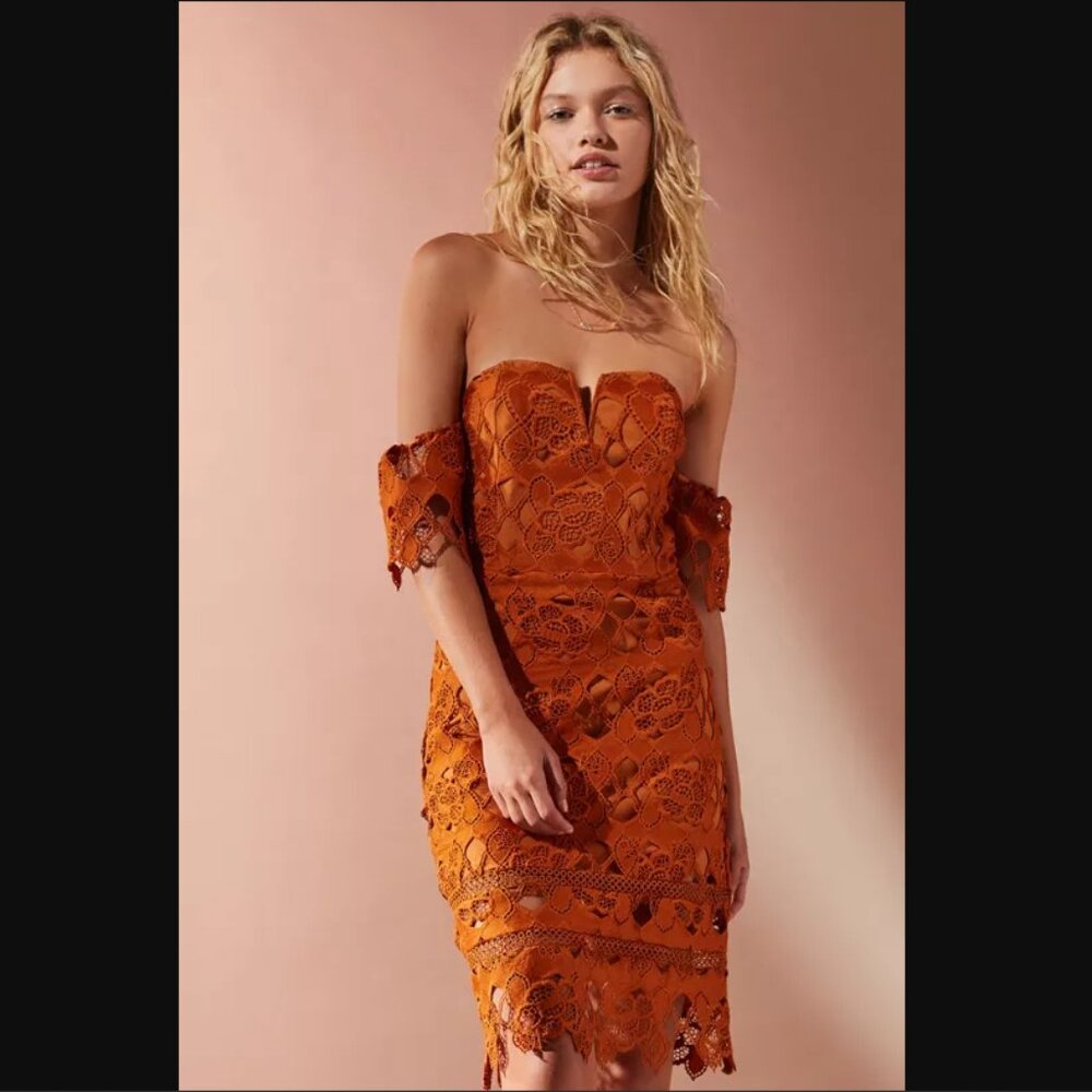 JOA Dress Womens XS Orange Amber Lace Off Shoulder Romantic Feminine Cocktail